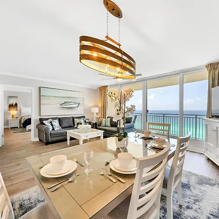 Emerald Beach 1633